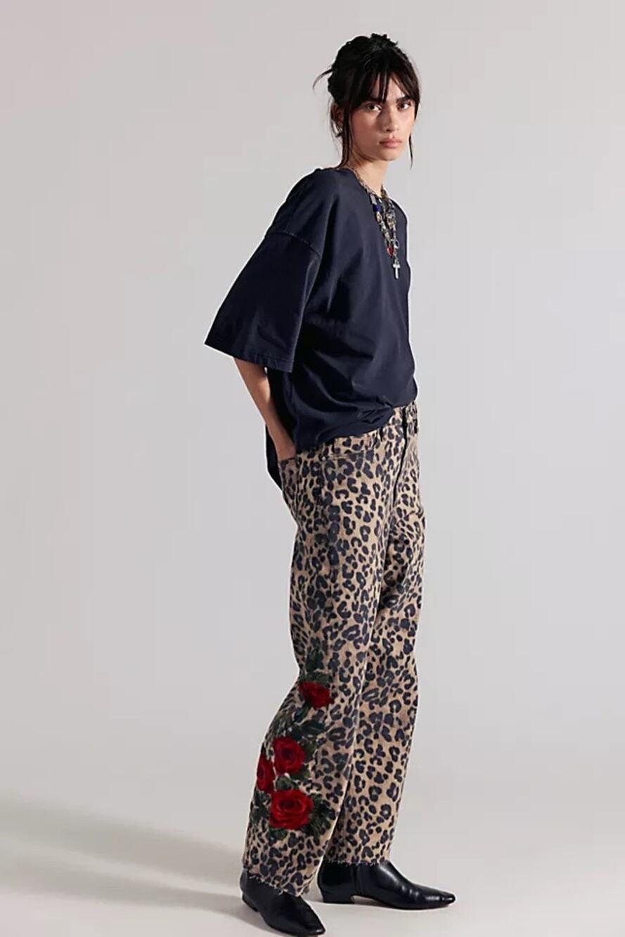 Driftwood Parker Barrel Leopard Print Embroidered Roses Jeans NEW